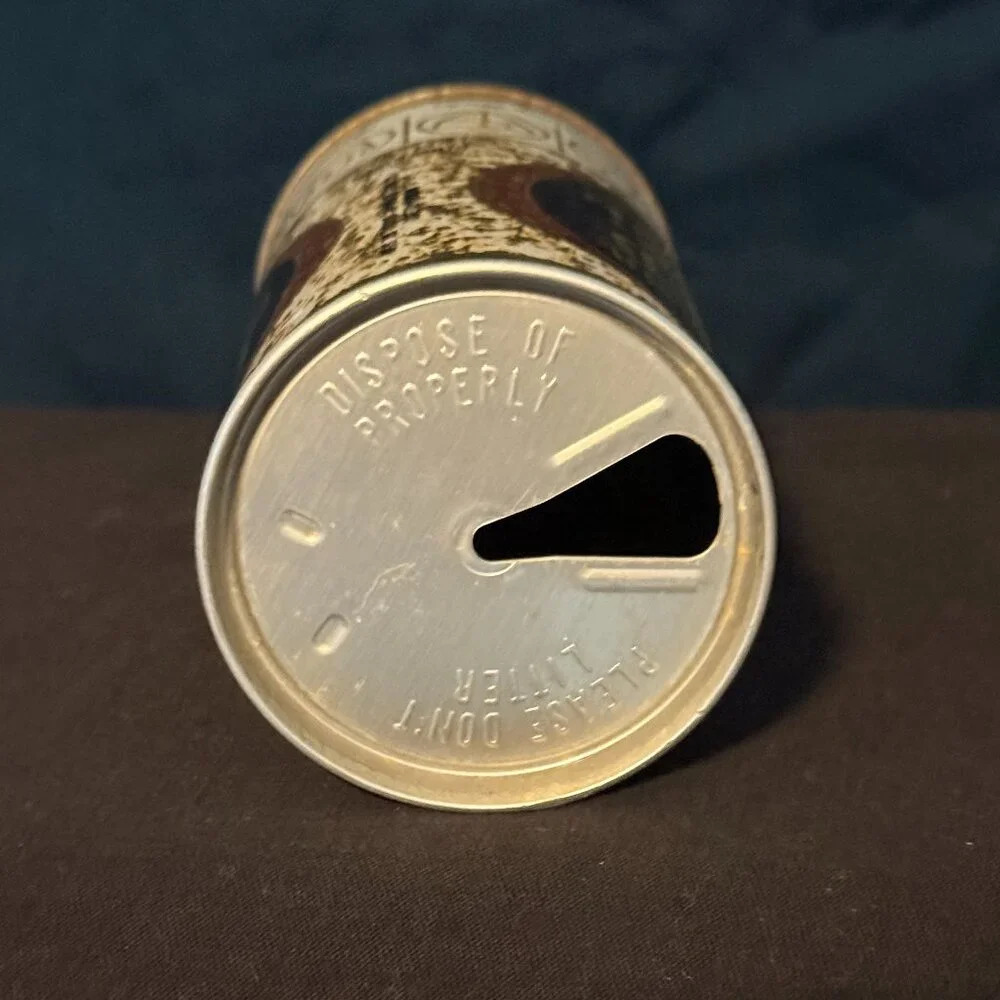 Wisconsin Gold Label Light Lager Vintage beer can